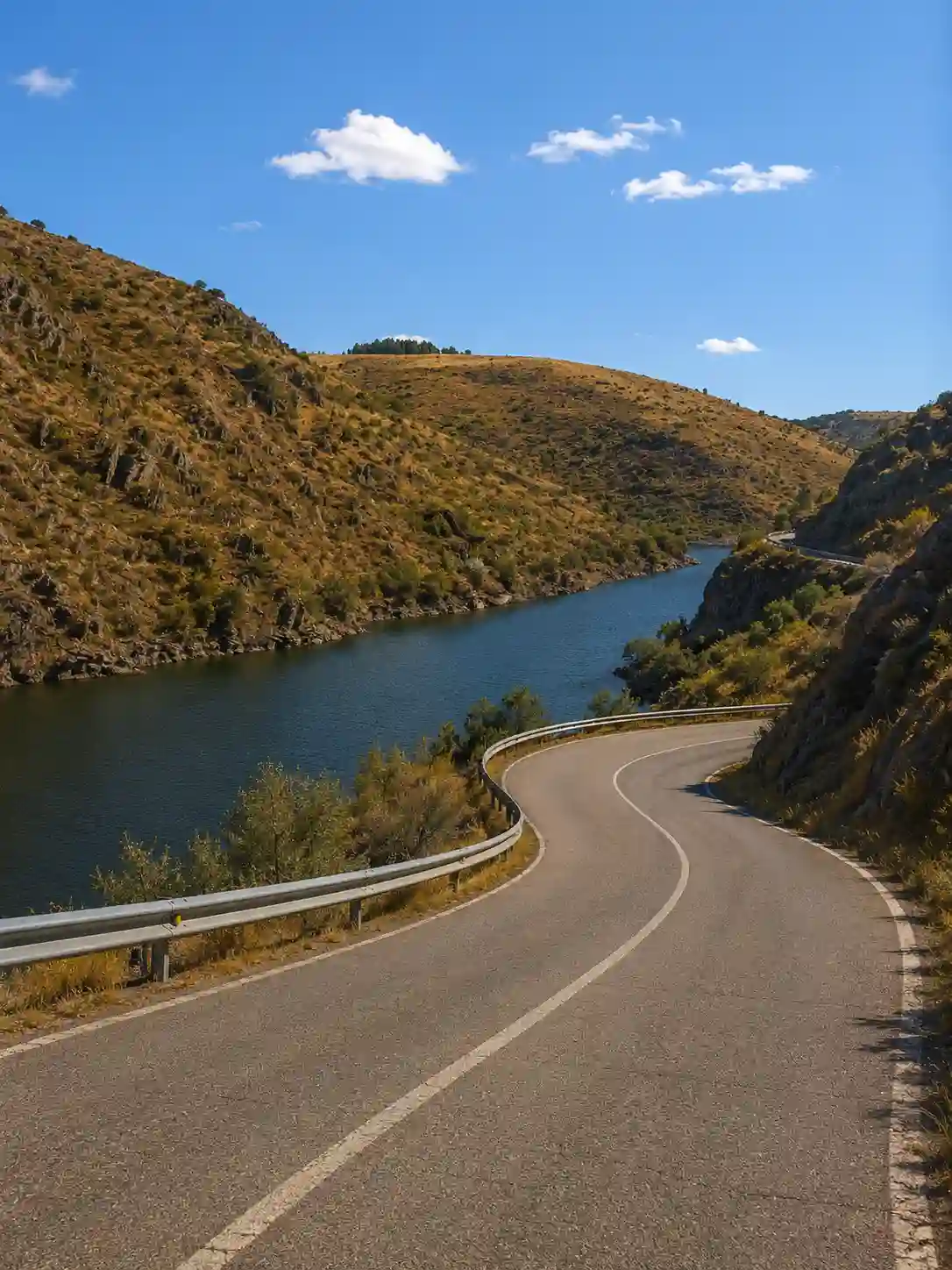 Río Águeda en El Risco de Martiago, camino a Vegas de Domingo Rey